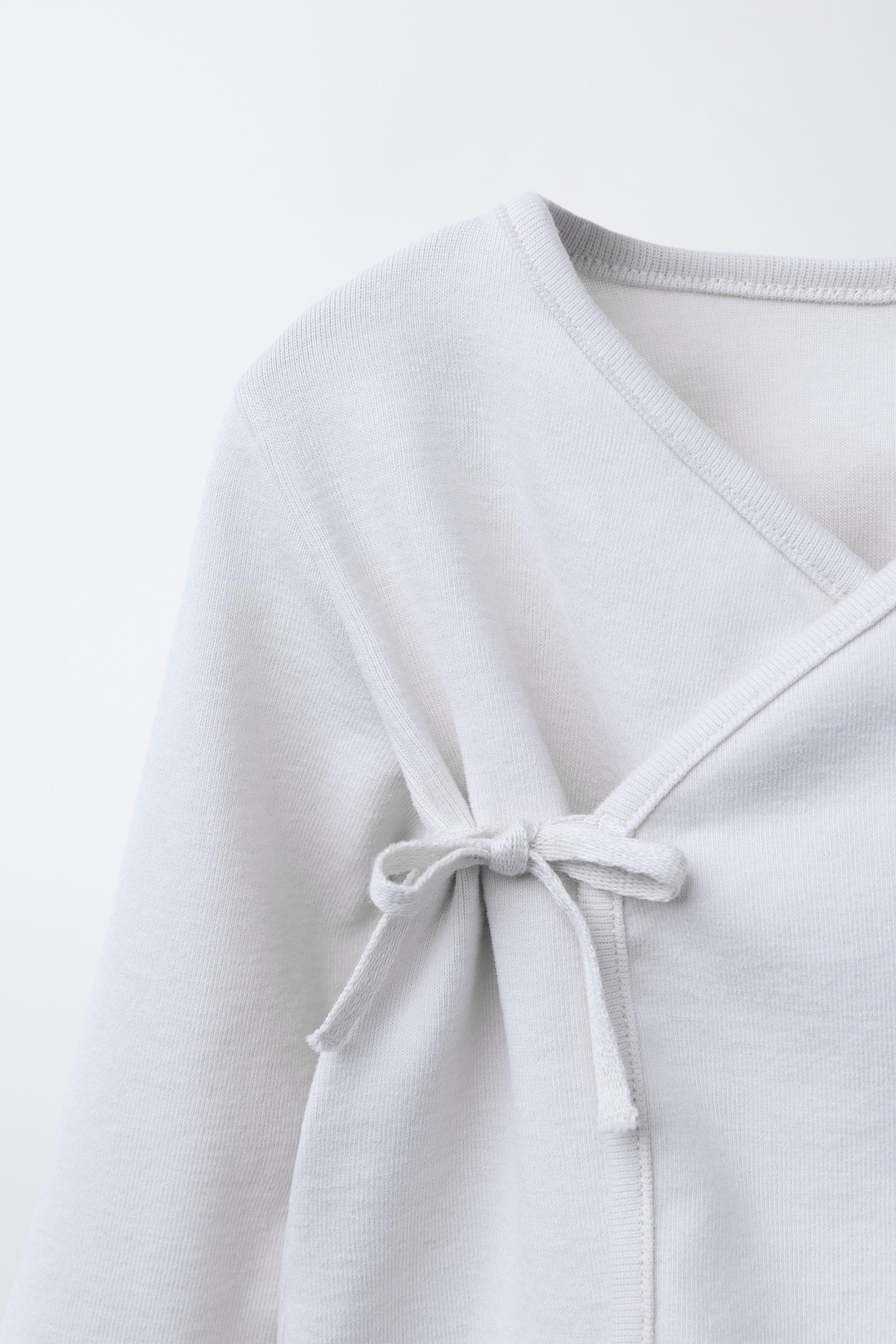 ENSEMBLE PREMIÈRE TENUE ET POCHETTE